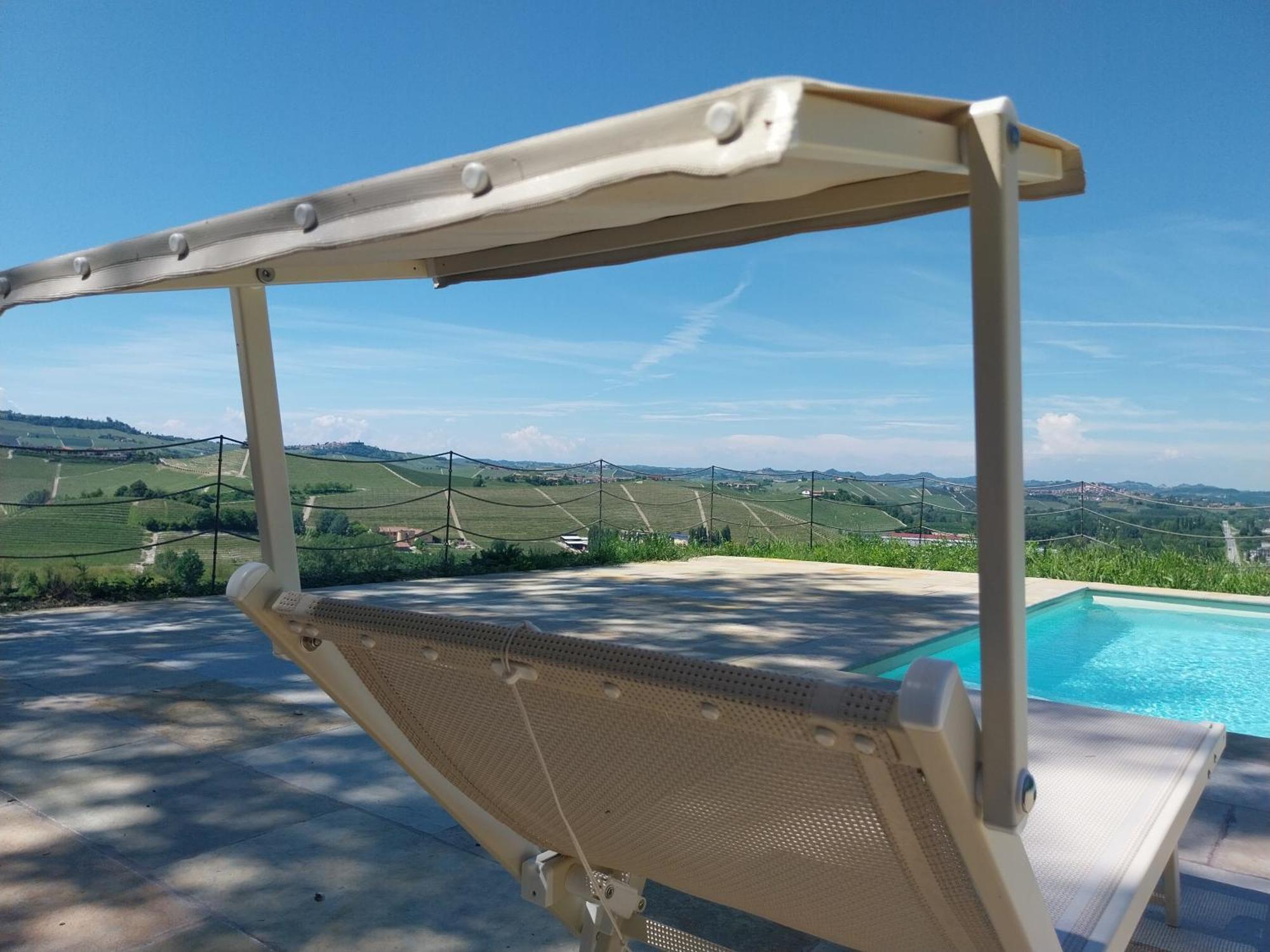 Tenuta Montanello B&B Castiglione Falletto Exterior photo