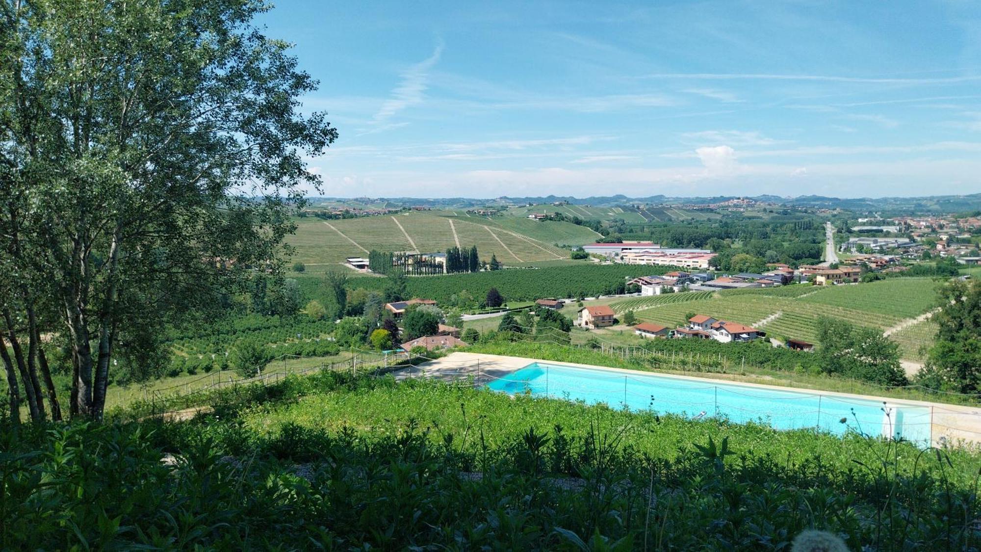 Tenuta Montanello B&B Castiglione Falletto Exterior photo