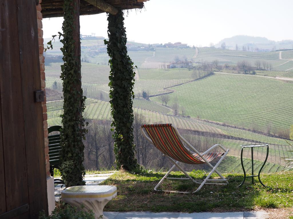 Tenuta Montanello B&B Castiglione Falletto Exterior photo